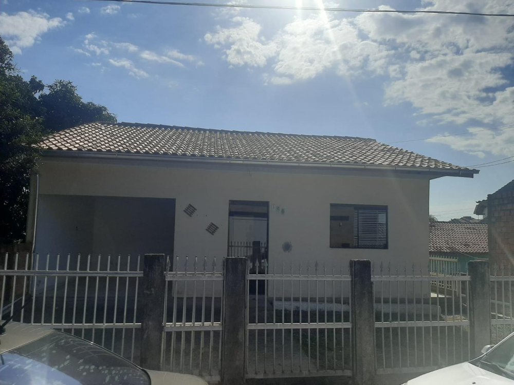 Casa - Aluguel - Cabeuda - Laguna - SC