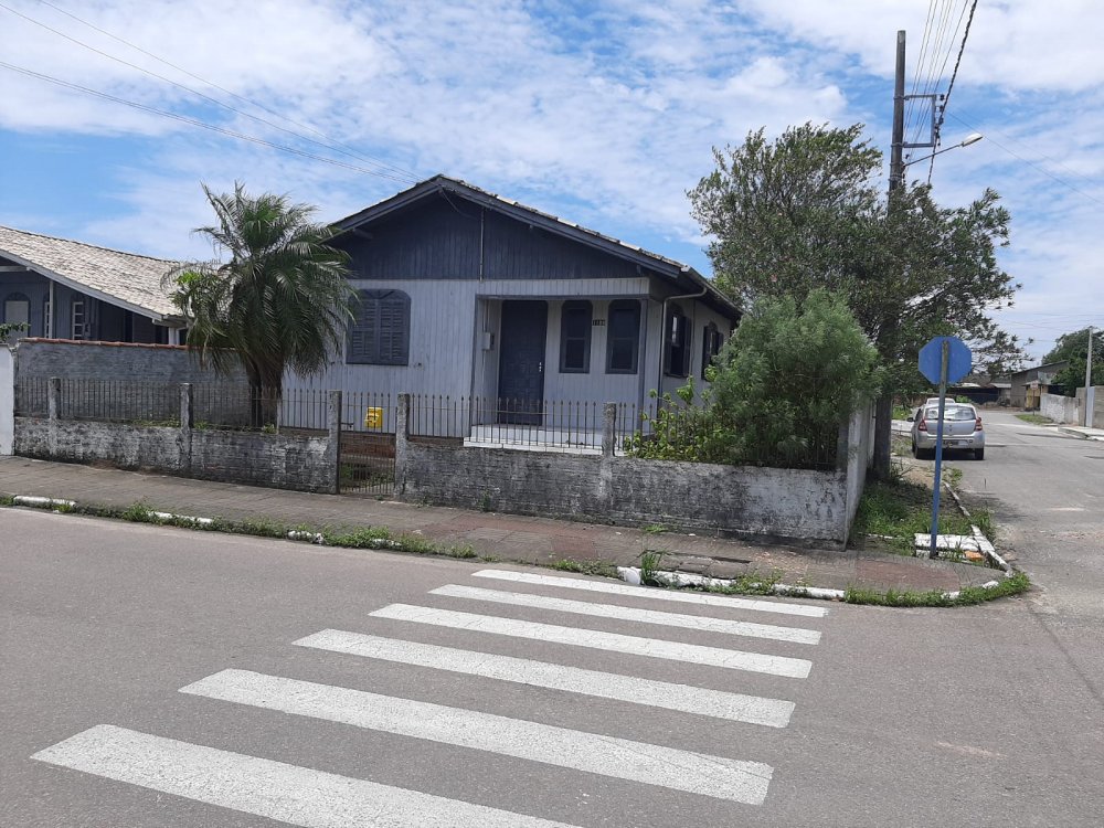 Casa - Aluguel - Caador - Capivari de Baixo - SC
